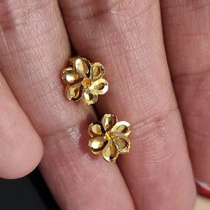 18k gold earrings
